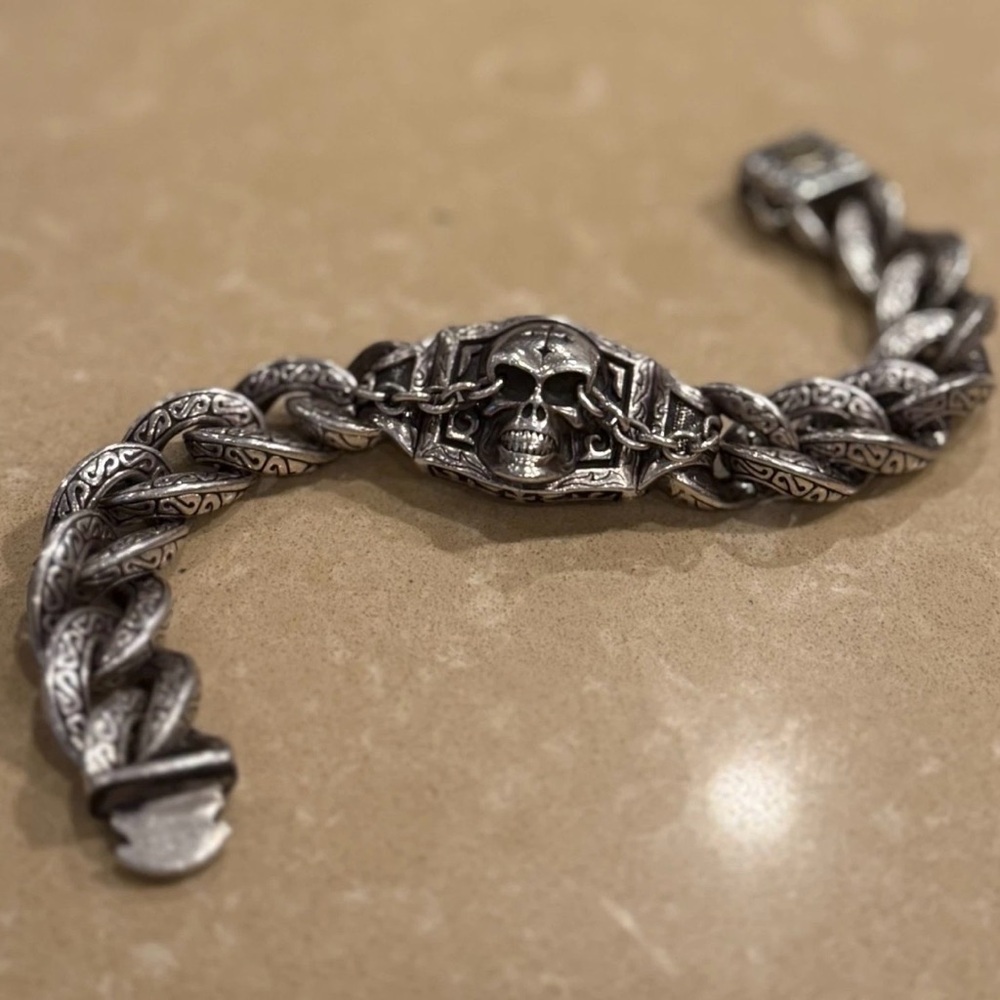 Scott Kay Sterling Silver Skull Chain Bracelet with Gold Accent
